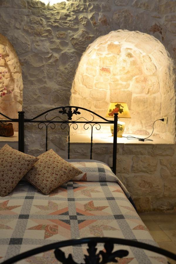 Masseria Montanaro Чистернино Экстерьер фото