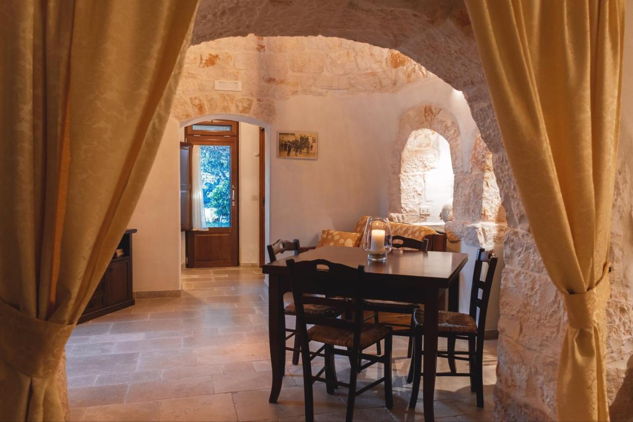 Masseria Montanaro Чистернино Экстерьер фото