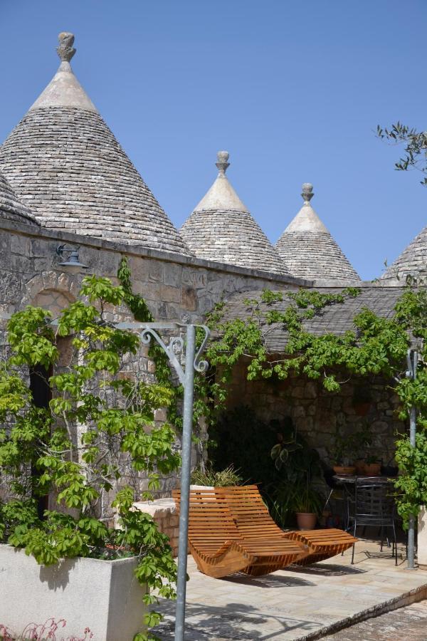 Masseria Montanaro Чистернино Экстерьер фото