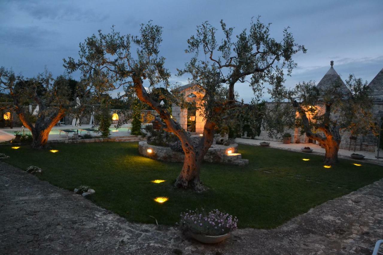 Masseria Montanaro Чистернино Экстерьер фото