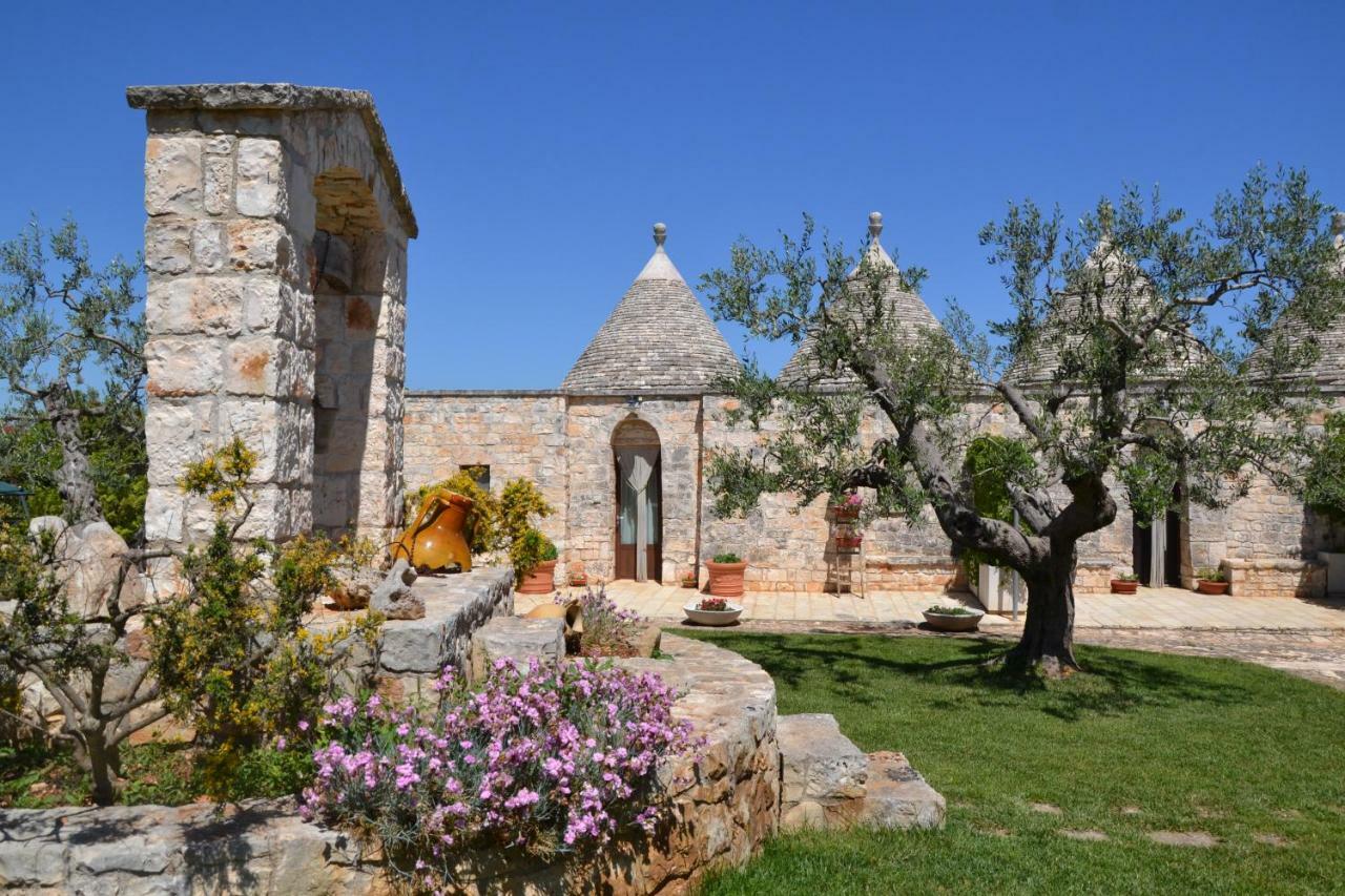 Masseria Montanaro Чистернино Экстерьер фото